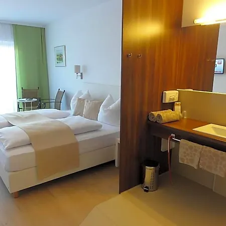 Golf Hotel 3*