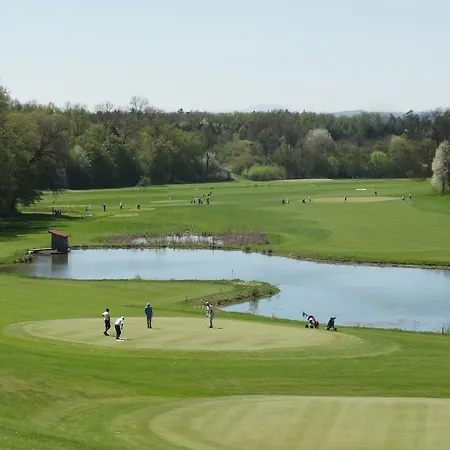 Отель Golf Resort Kloech